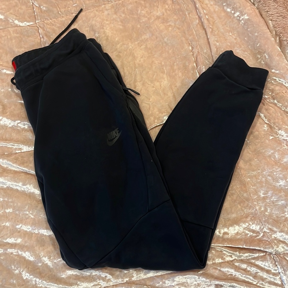 Nike Black sweatpants size small